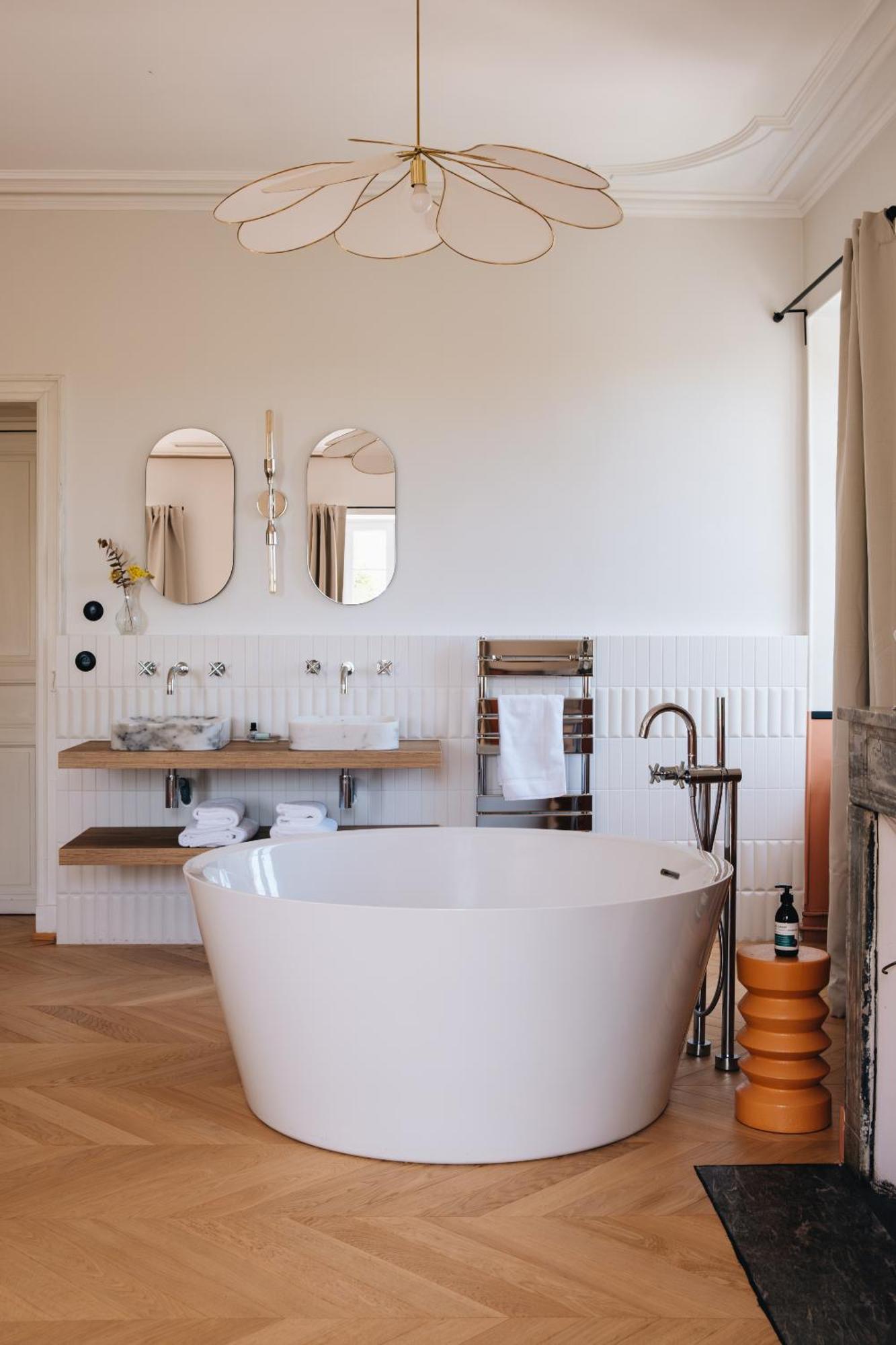 Le Chateau Real Saint-Seurin-de-Cadourne Bilik gambar